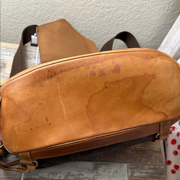 Louis Vuitton Monogram Backpack in Rich Brown and Tan - Picture 10 of 16